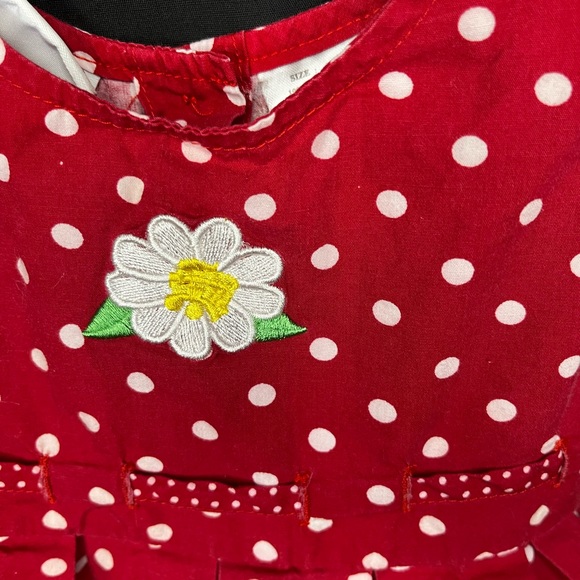 Red Polka Dot Daisy Dress Size 3T - Picture 3 of 8